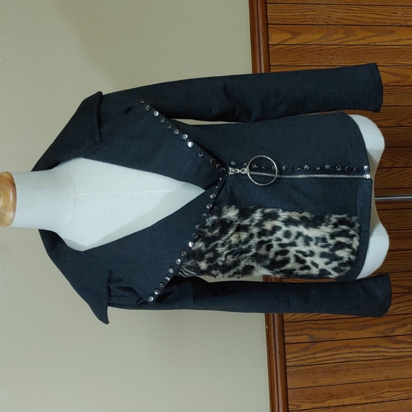 Q Design Lab 🆕 Leopard and Gems Jacket XS - Picture 1 of 16